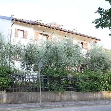La Casa Bianca Panzió Peschiera del Garda