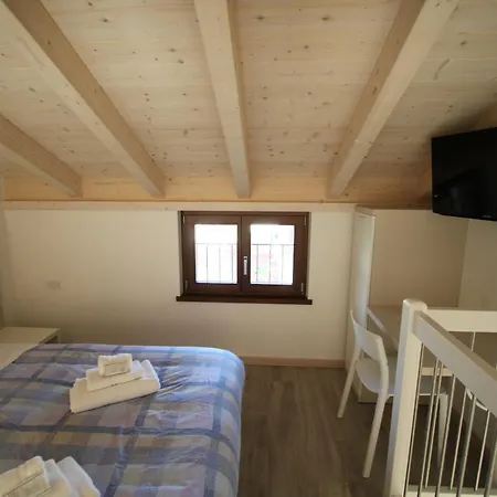 Panzió La Casa Bianca Peschiera del Garda